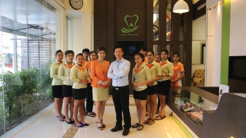ทีมงานทุกคนยินดีให้บริการคะ #ทำฟัน #จัดฟัน #คลีนิครักฟัน #สุพรรณบุรี